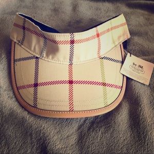 🎁 NWT COACH VISOR 🎁